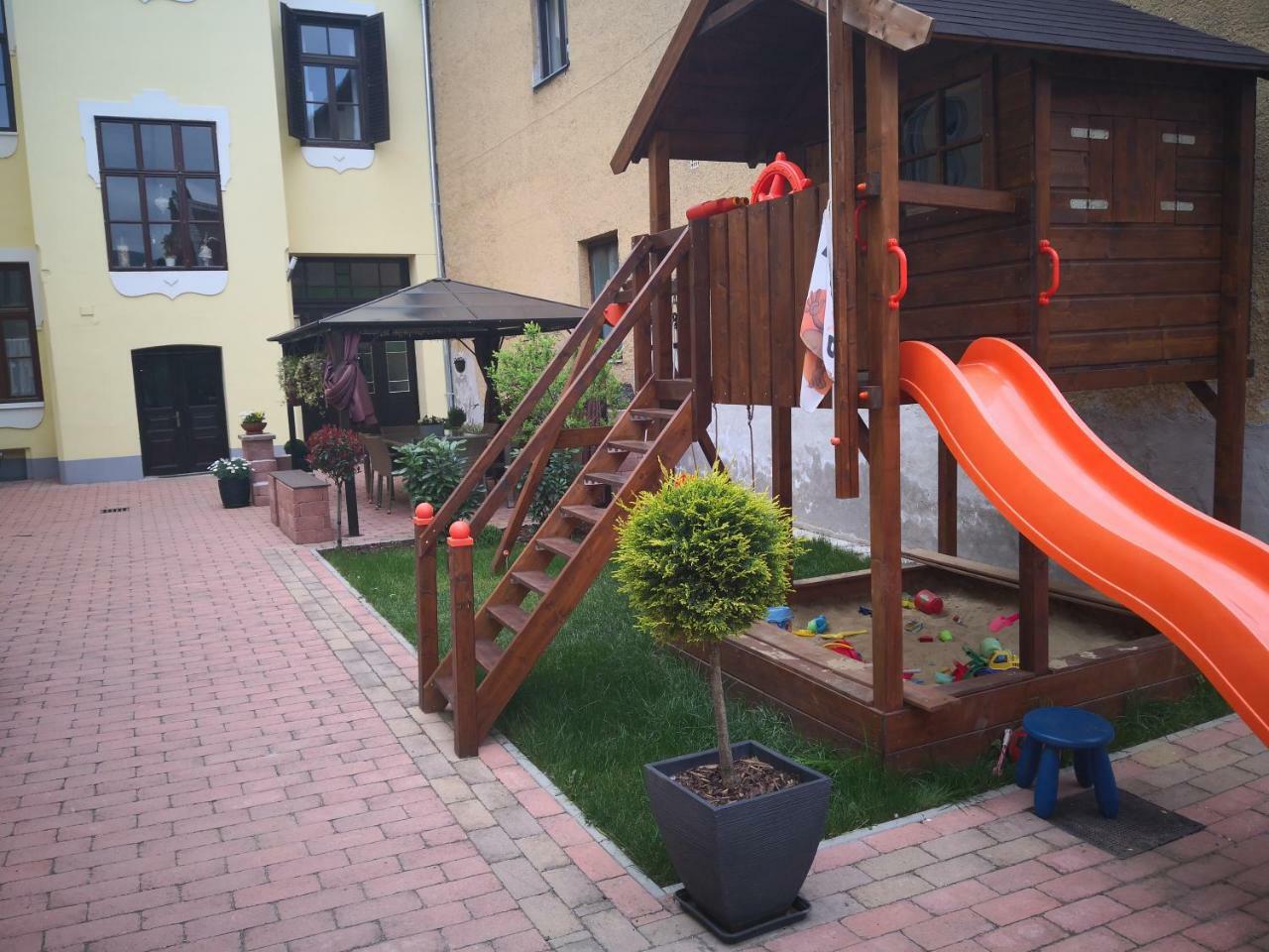 Korzó Apartman Kőszeg Zewnętrze zdjęcie